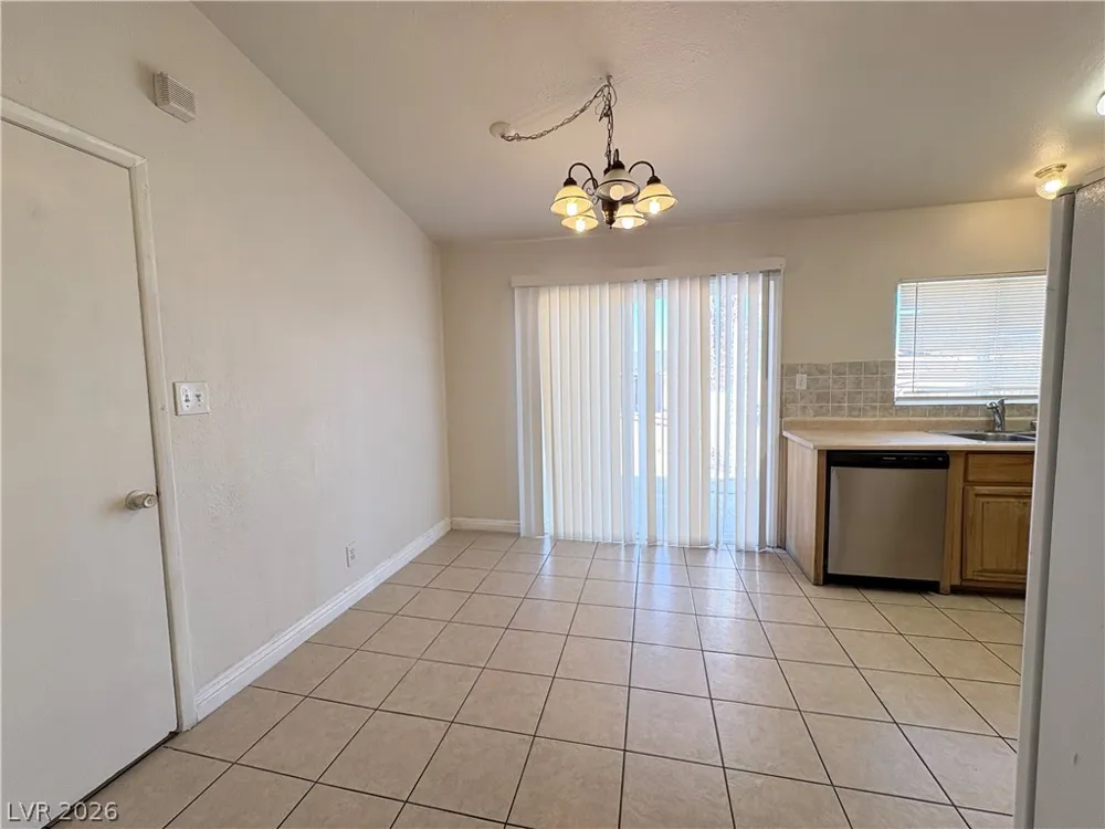 1518 Dawley Street Las Vegas, NV 89104