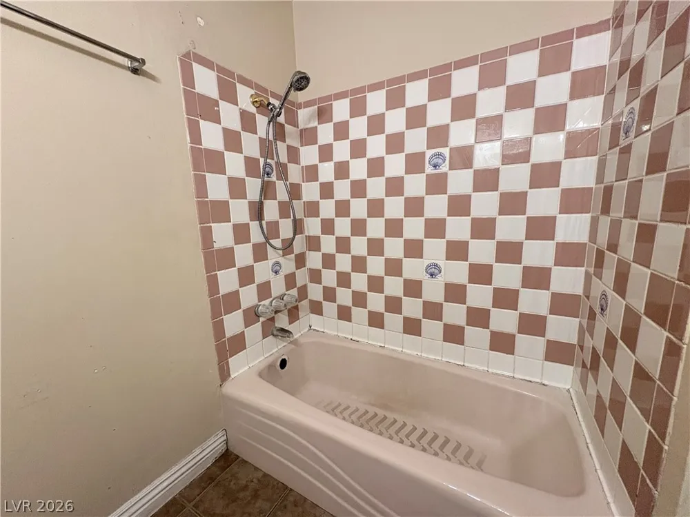 1518 Dawley Street Las Vegas, NV 89104