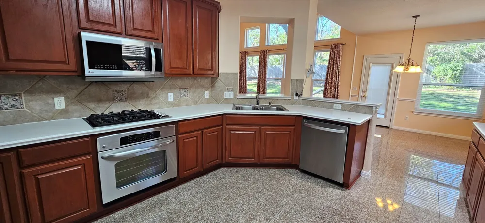 9540 Aire Libre Drive Austin, TX 78726
