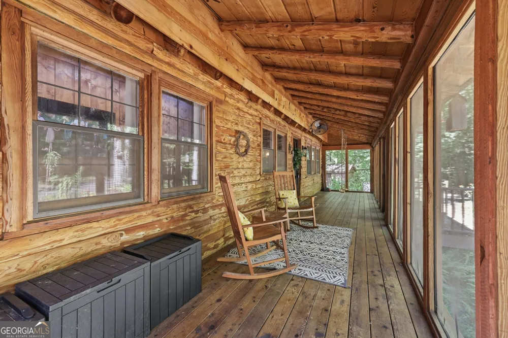 282 Jarrett Manor Estates RD Toccoa, GA 30577