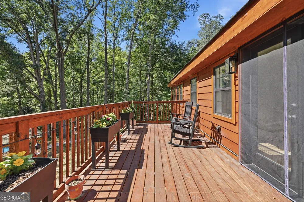 282 Jarrett Manor Estates RD Toccoa, GA 30577