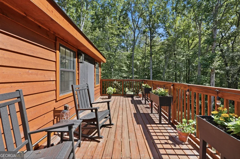 282 Jarrett Manor Estates RD Toccoa, GA 30577