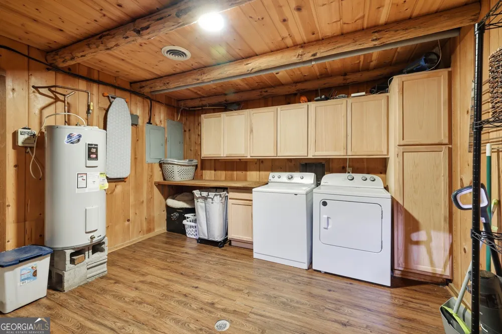 282 Jarrett Manor Estates RD Toccoa, GA 30577
