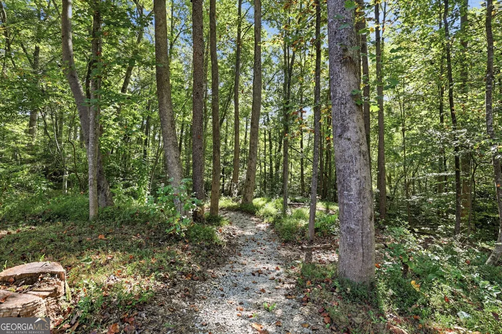 282 Jarrett Manor Estates RD Toccoa, GA 30577