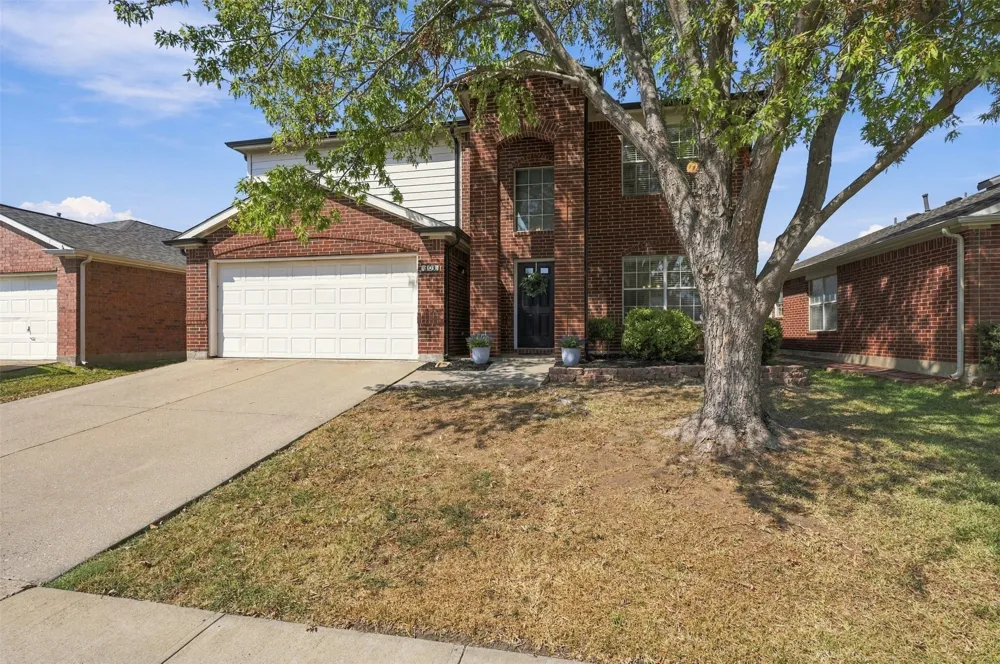303 Charleston Drive Wylie, TX 75098