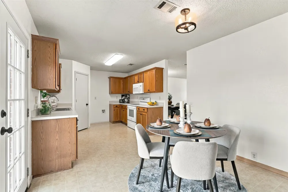 303 Charleston Drive Wylie, TX 75098