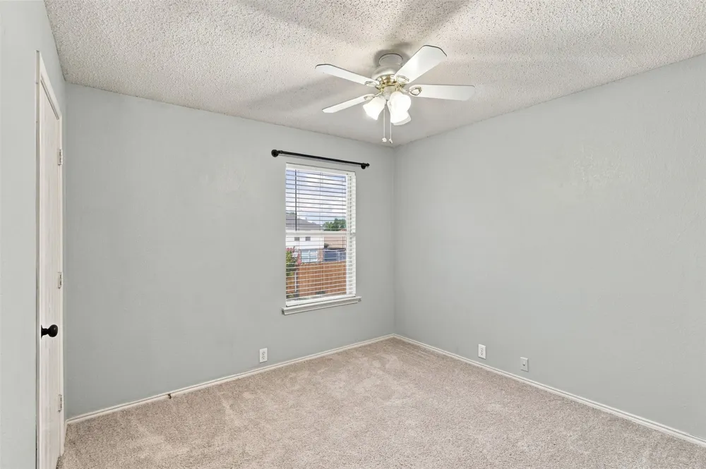 303 Charleston Drive Wylie, TX 75098