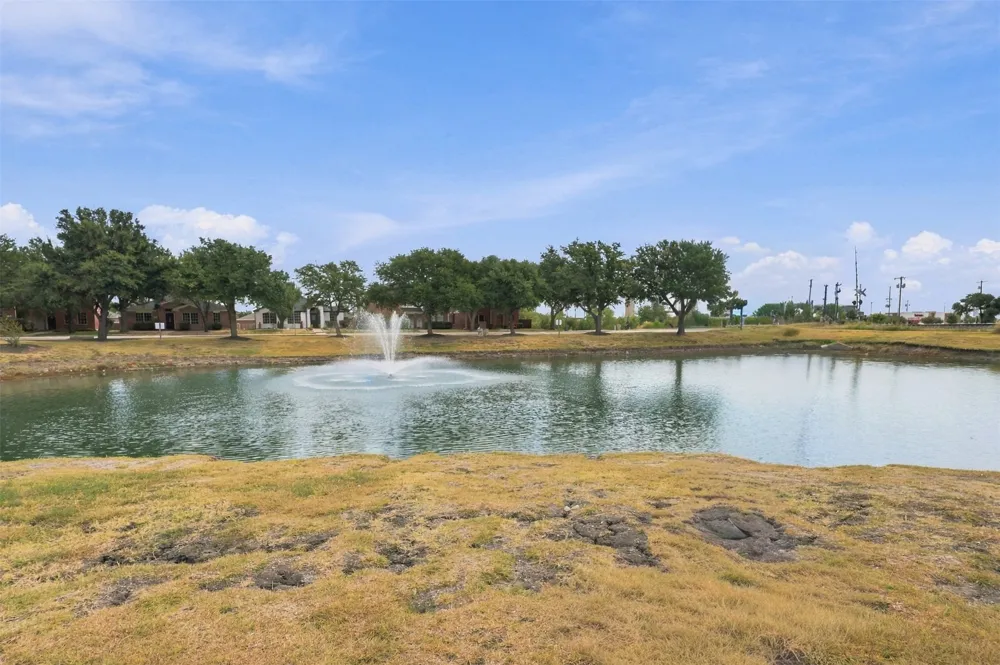 303 Charleston Drive Wylie, TX 75098