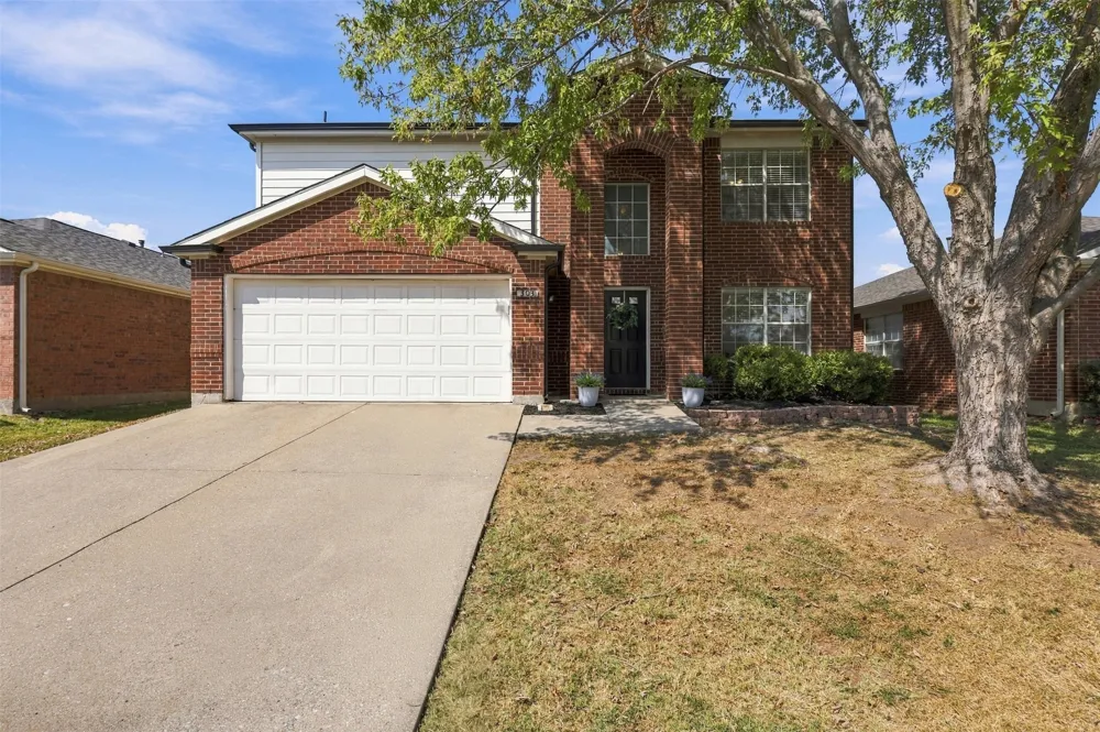 303 Charleston Drive Wylie, TX 75098