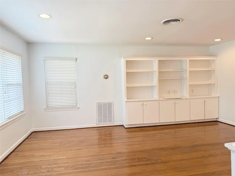 3114 Norris Drive Houston, TX 77025