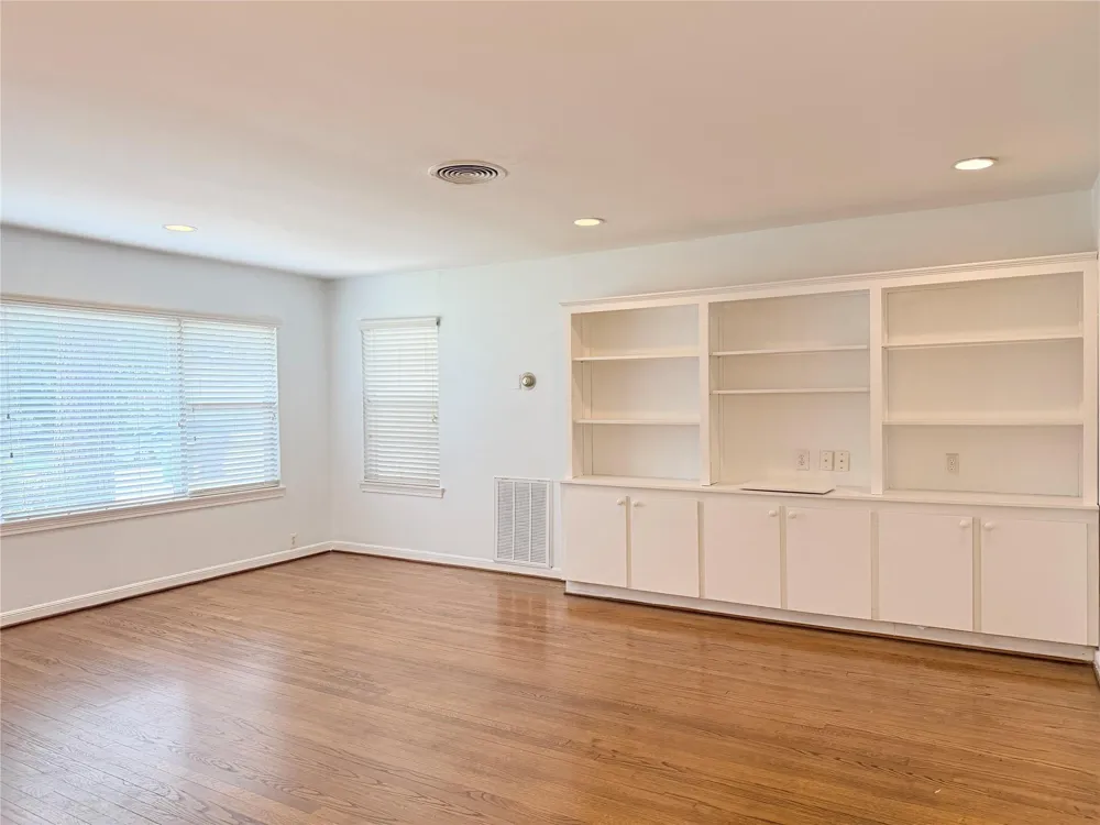 3114 Norris Drive Houston, TX 77025