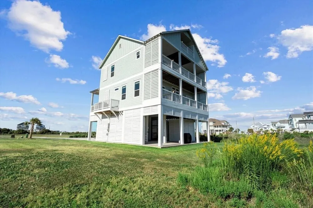 25803 Bay Breeze Drive Galveston, TX 77554