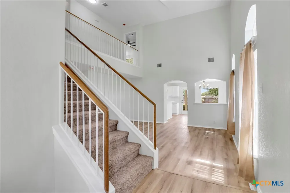 2165 Alton Loop New Braunfels, TX 78130