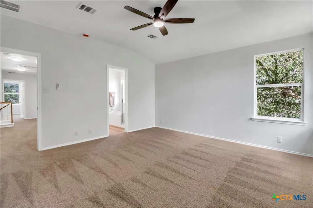 2165 Alton Loop New Braunfels, TX 78130