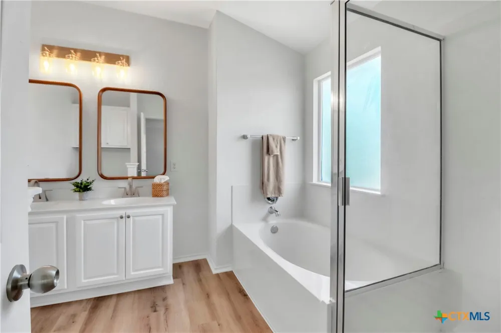 2165 Alton Loop New Braunfels, TX 78130