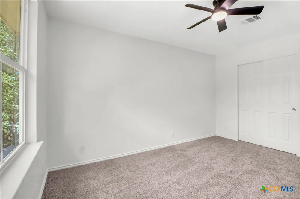 2165 Alton Loop New Braunfels, TX 78130