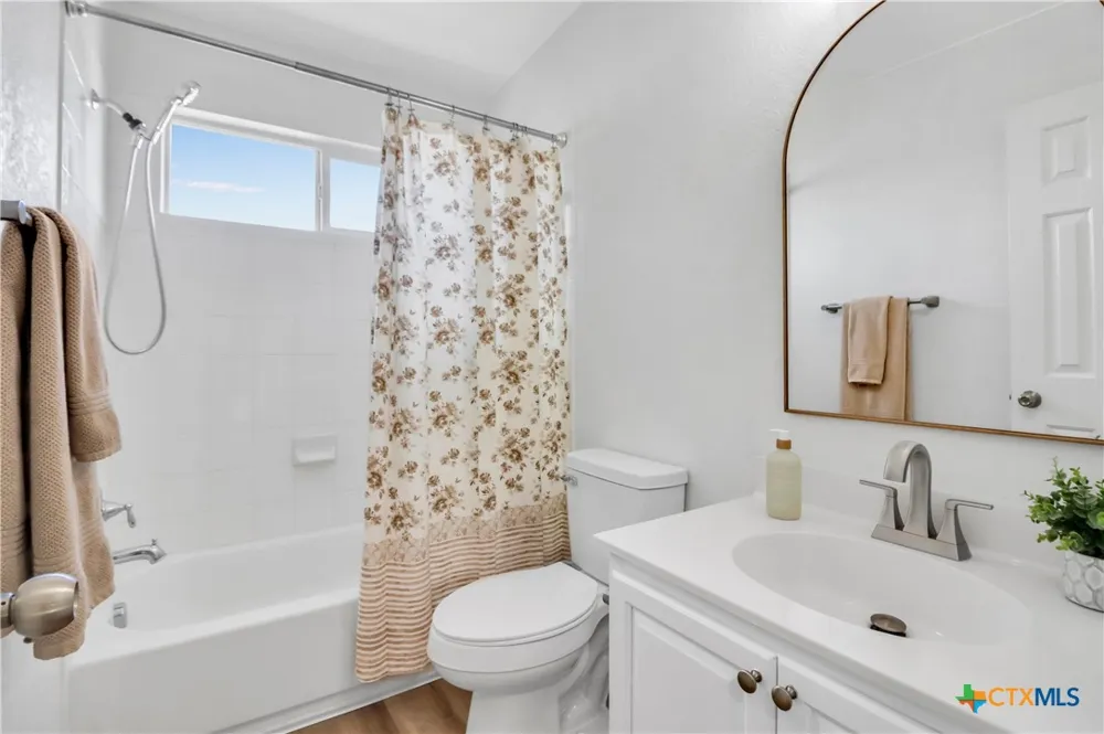 2165 Alton Loop New Braunfels, TX 78130