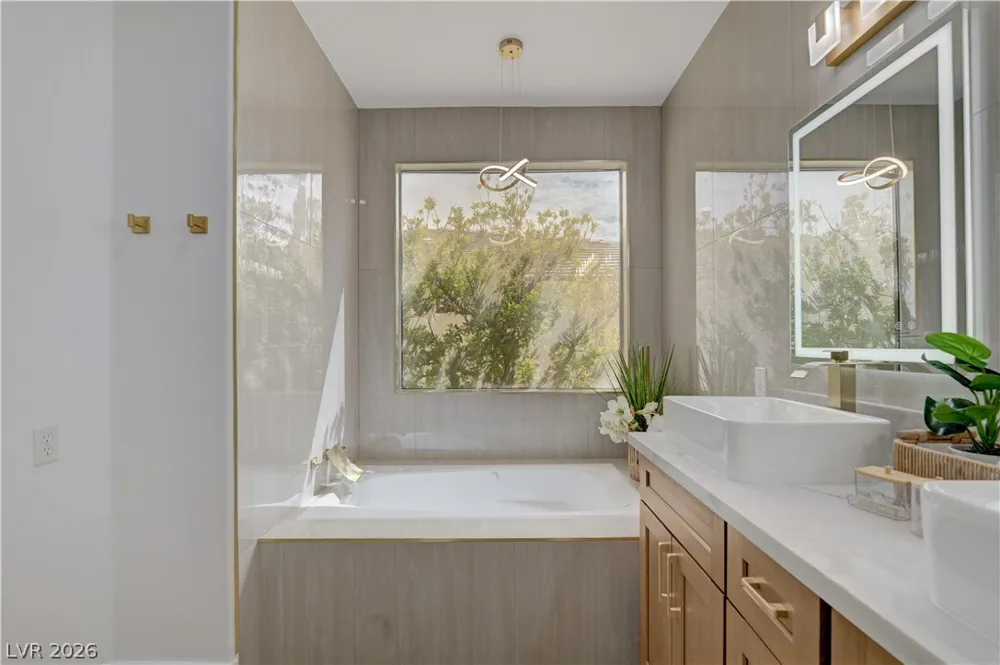4568 Atlantico Street Las Vegas, NV 89135