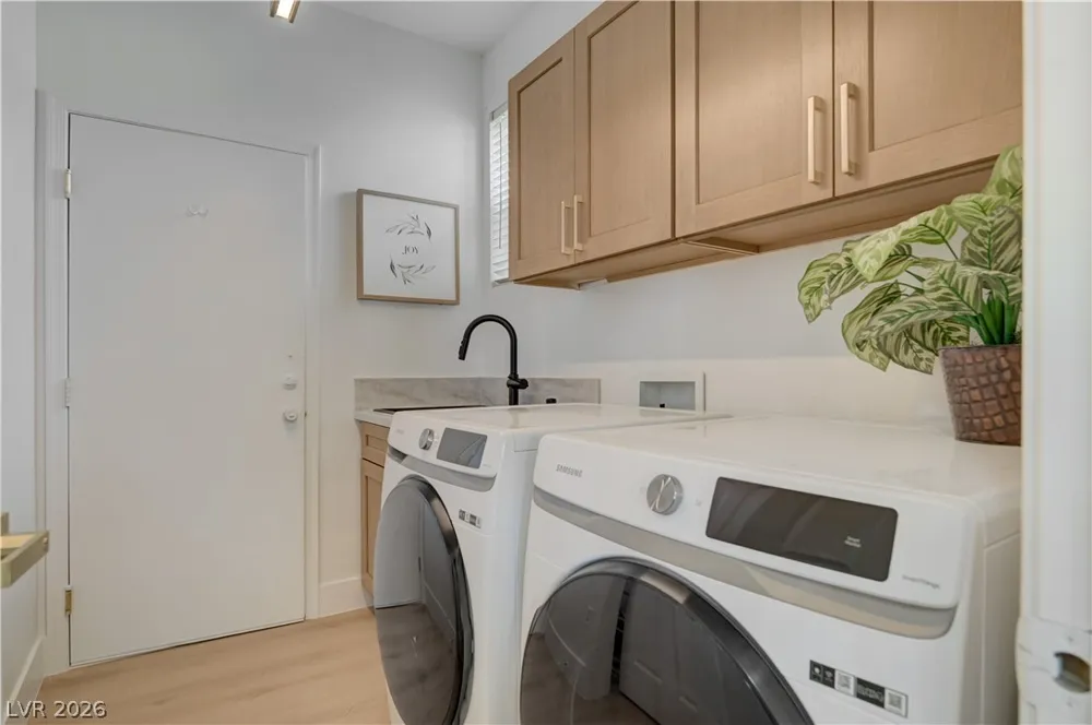4568 Atlantico Street Las Vegas, NV 89135