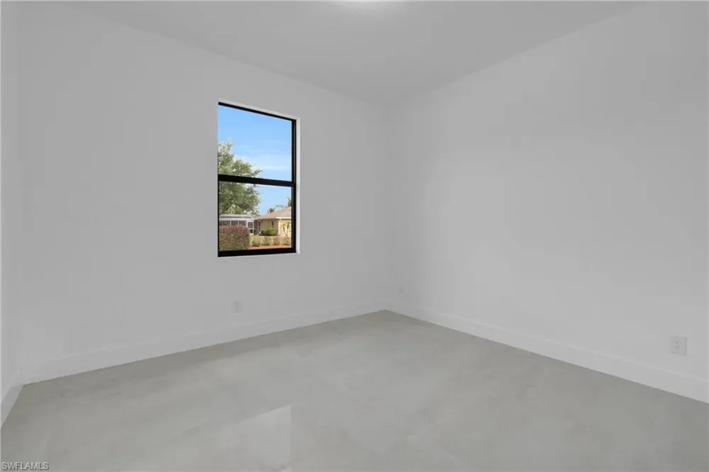 586 Genoa Avenue S Lehigh Acres, FL 33974