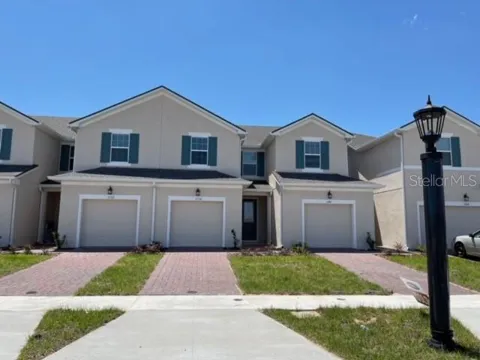 1136 LAKESHORE BREEZE PLACE