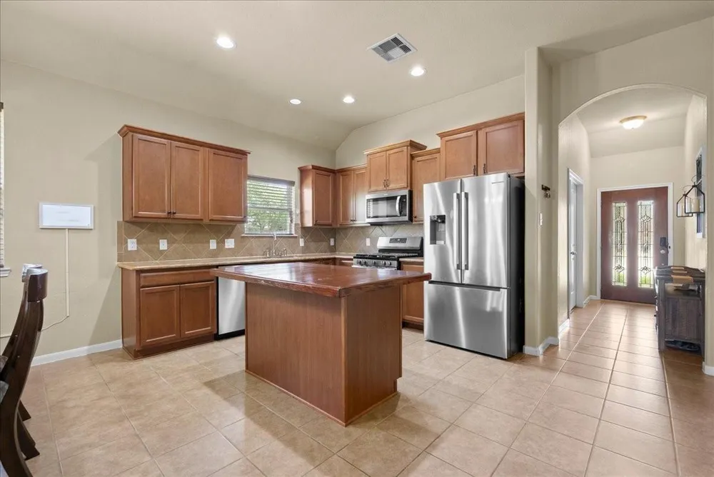 3204 Granite Gate Lane League City, TX 77539