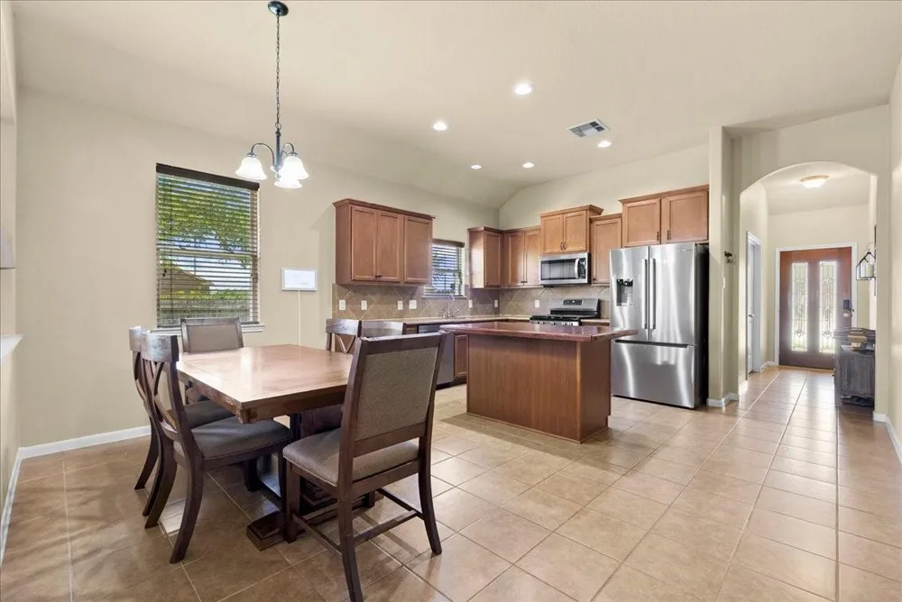 3204 Granite Gate Lane League City, TX 77539