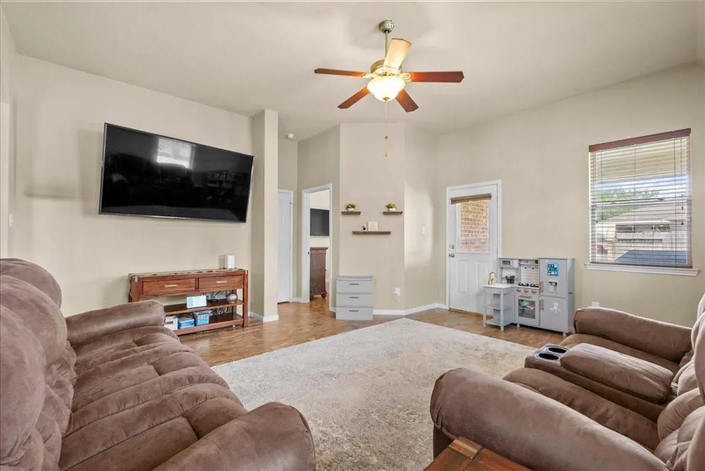 3204 Granite Gate Lane League City, TX 77539