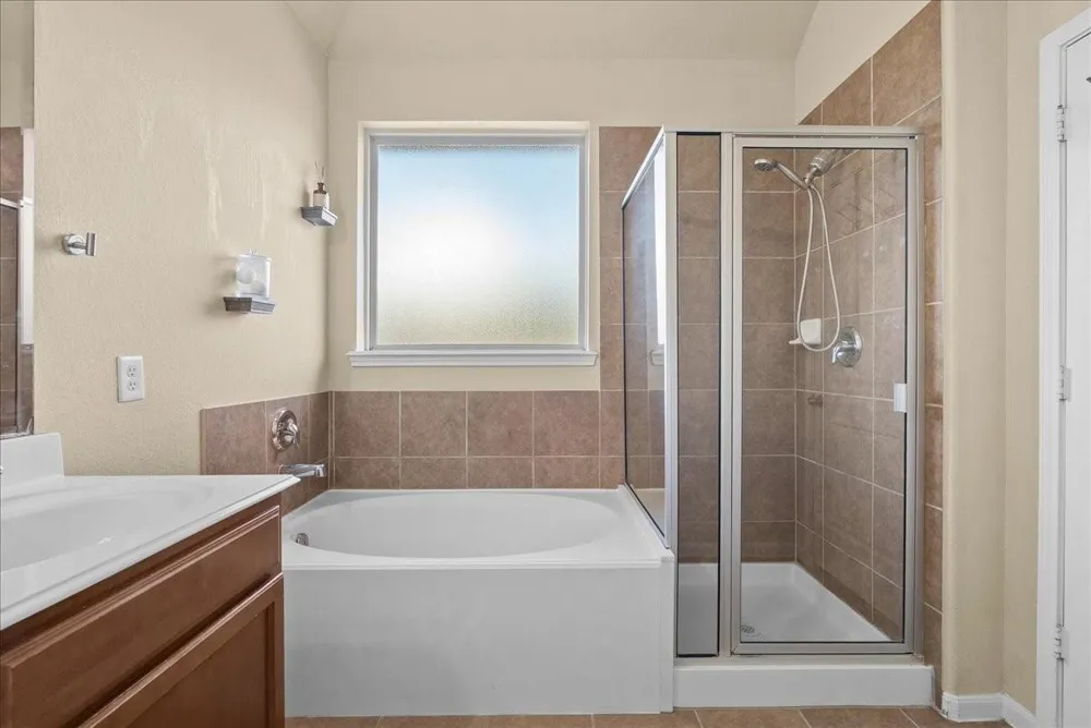 3204 Granite Gate Lane League City, TX 77539