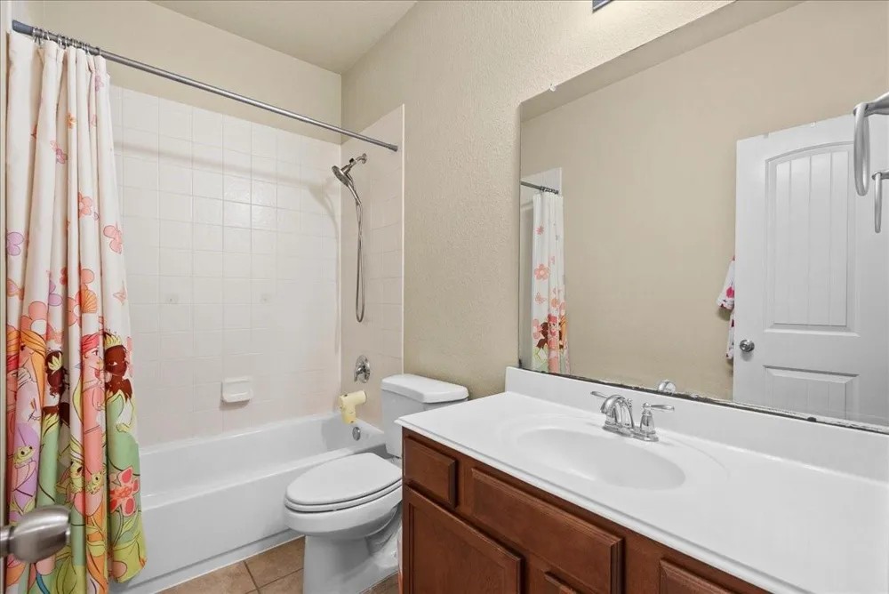 3204 Granite Gate Lane League City, TX 77539