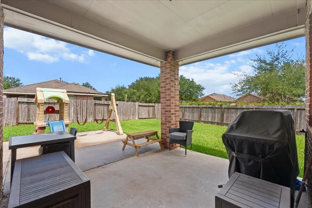 3204 Granite Gate Lane League City, TX 77539