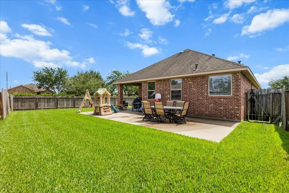 3204 Granite Gate Lane League City, TX 77539