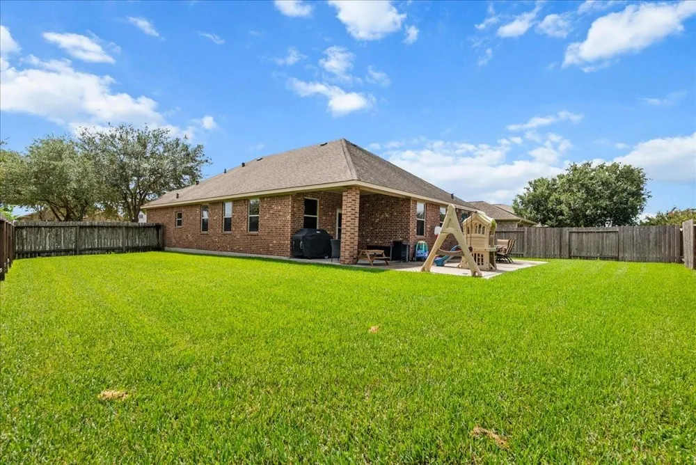 3204 Granite Gate Lane League City, TX 77539
