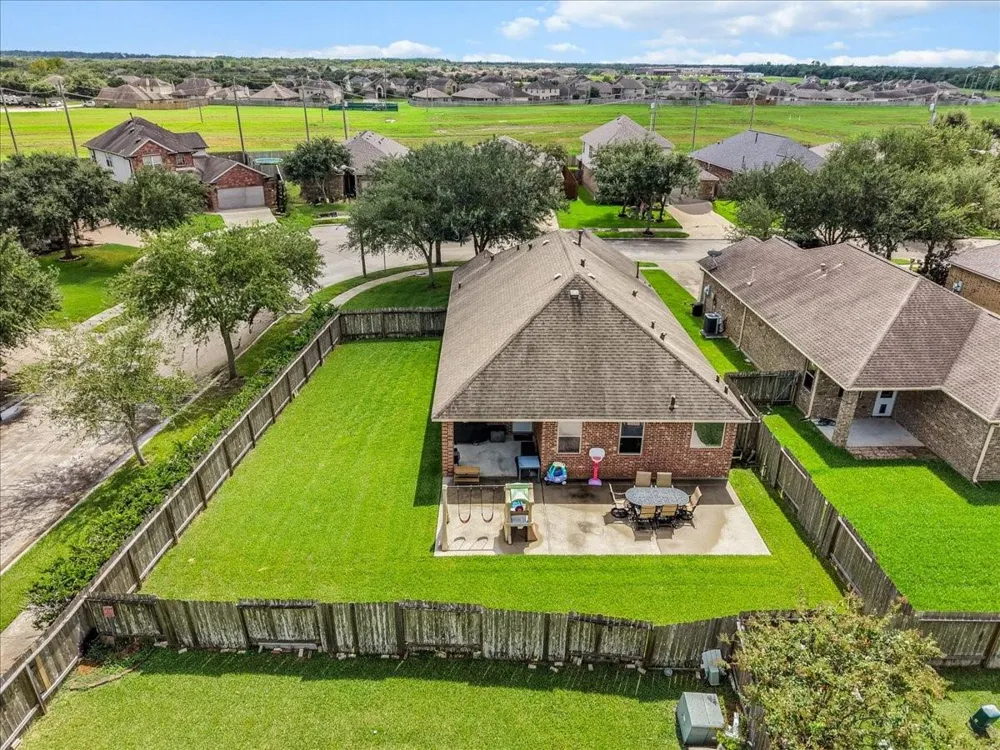 3204 Granite Gate Lane League City, TX 77539