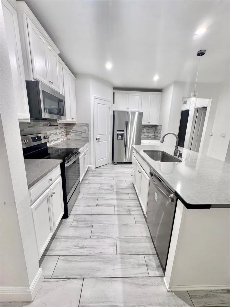 9391 SW LIGORIO WAY Port St. Lucie, FL 34987