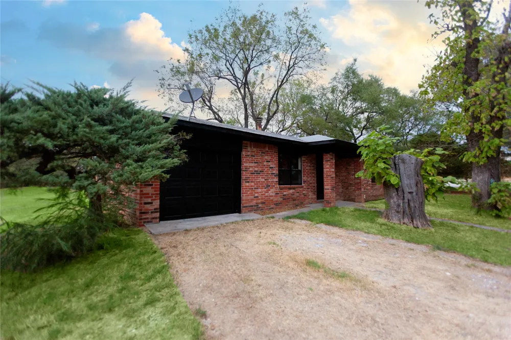 8141 High Hill Road McAlester, OK 74501