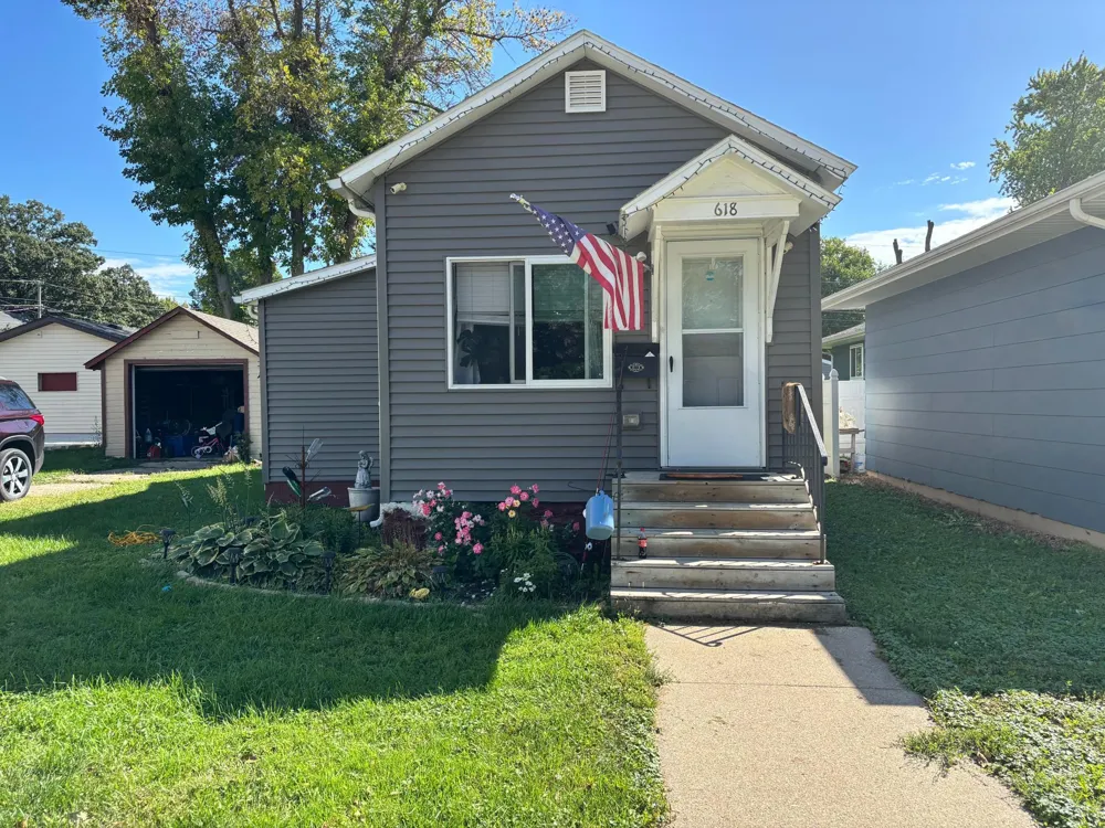 618 Freeborn Avenue Albert Lea, MN 56007