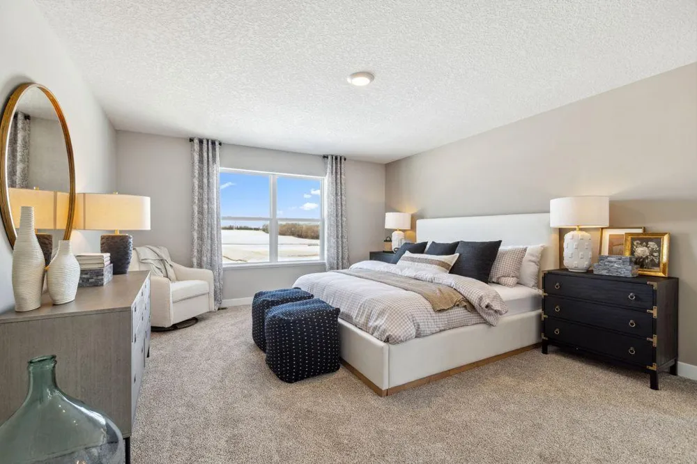 17641 Dresden Place Lakeville, MN 55044