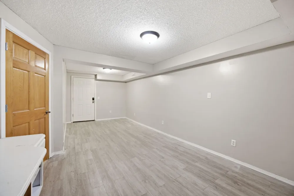 1847 Upper 55th Street E Inver Grove Heights, MN 55077