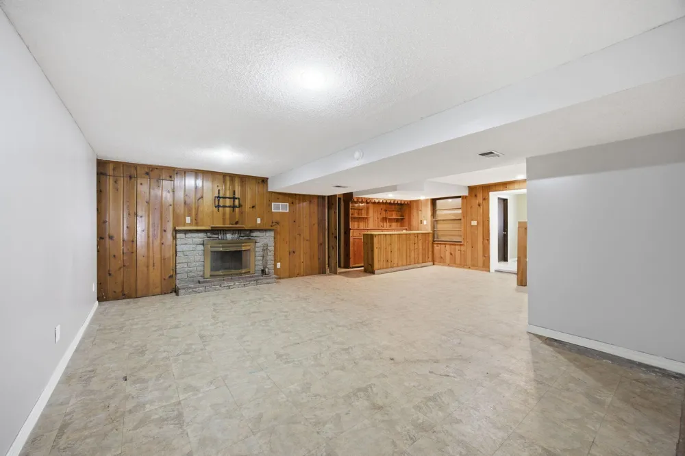 1847 Upper 55th Street E Inver Grove Heights, MN 55077