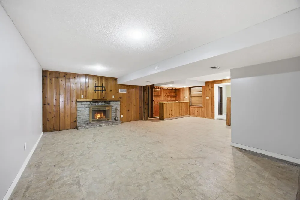 1847 Upper 55th Street E Inver Grove Heights, MN 55077