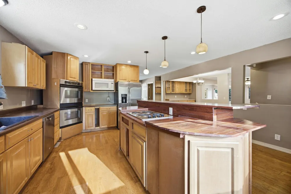 1847 Upper 55th Street E Inver Grove Heights, MN 55077