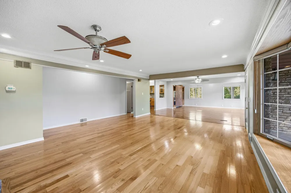1847 Upper 55th Street E Inver Grove Heights, MN 55077