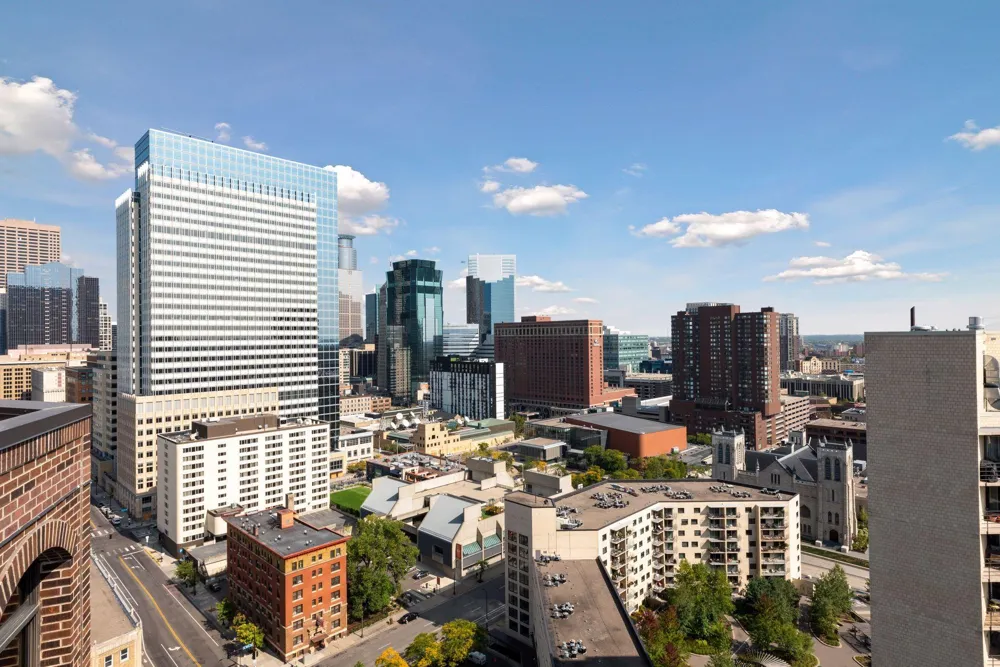 1201 Yale Place #407 Minneapolis, MN 55403
