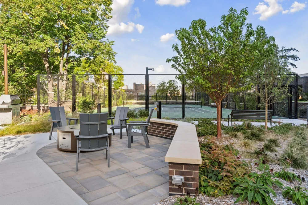 1201 Yale Place #407 Minneapolis, MN 55403