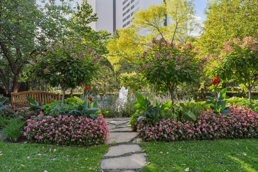 1201 Yale Place #407 Minneapolis, MN 55403
