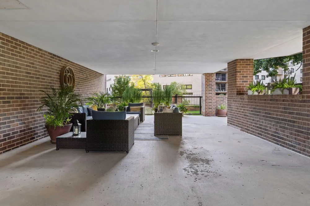1201 Yale Place #407 Minneapolis, MN 55403