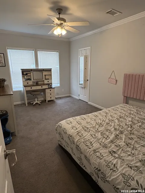 910 Pr 6255 Hobson, TX 78117