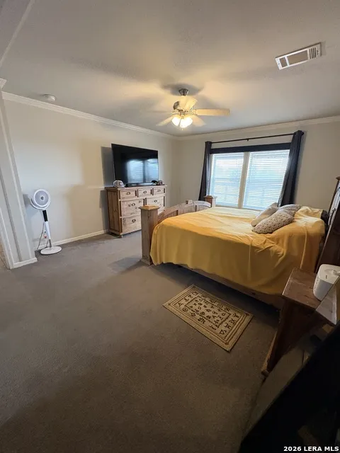 910 Pr 6255 Hobson, TX 78117