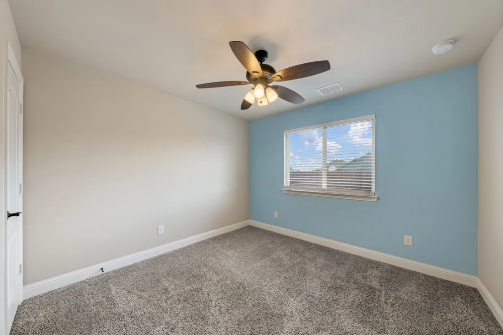 129 Sundance Circle Waxahachie, TX 75165